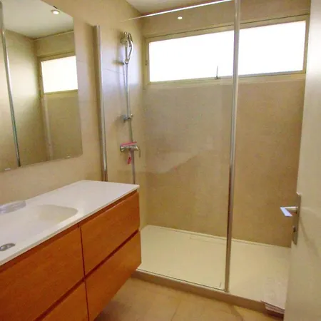 2p Dernier Etage Vue Mer,piscine,tennis,wifi,plage アンティーブ